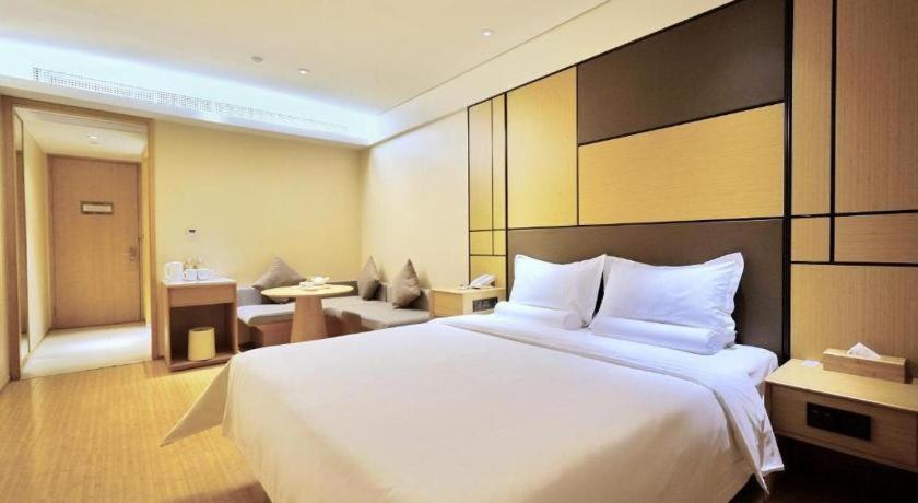 Ji Hotel Shanghai Hongqiao Yan'An XI Road Екстериор снимка