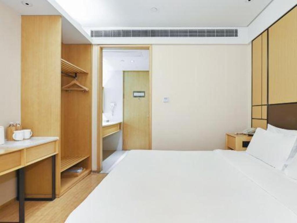 Ji Hotel Shanghai Hongqiao Yan'An XI Road Екстериор снимка