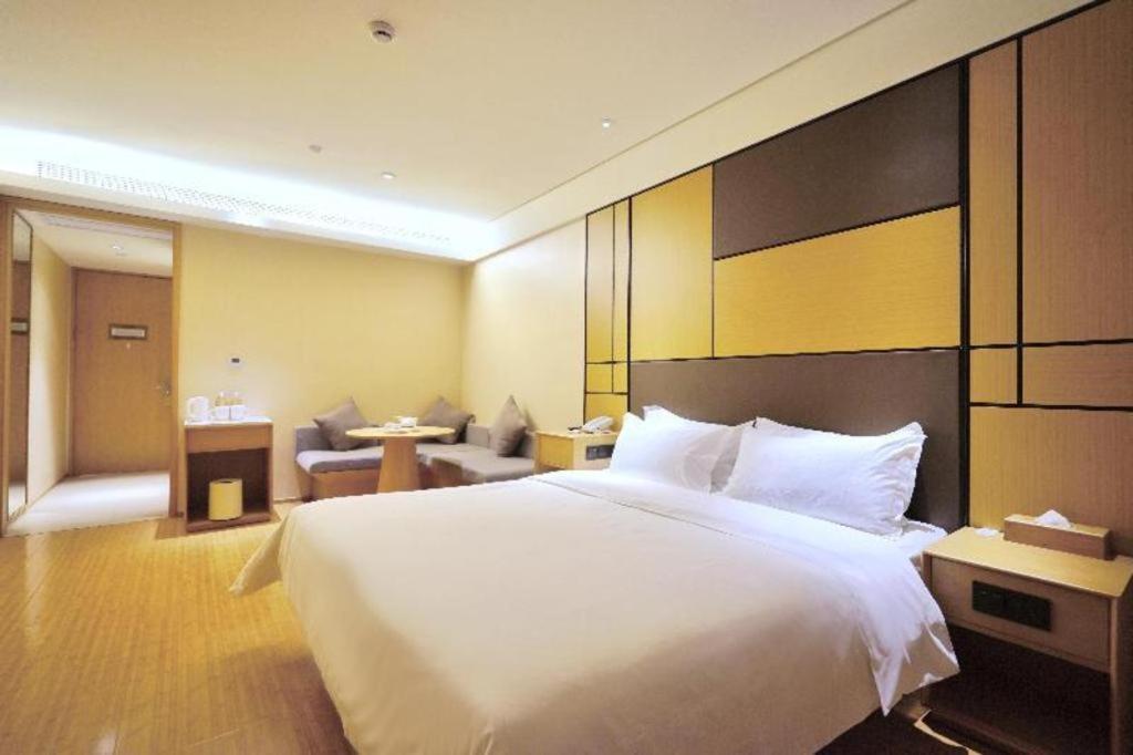 Ji Hotel Shanghai Hongqiao Yan'An XI Road Екстериор снимка