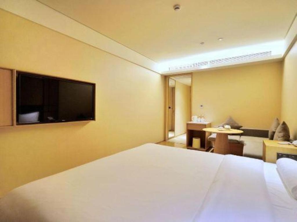 Ji Hotel Shanghai Hongqiao Yan'An XI Road Екстериор снимка