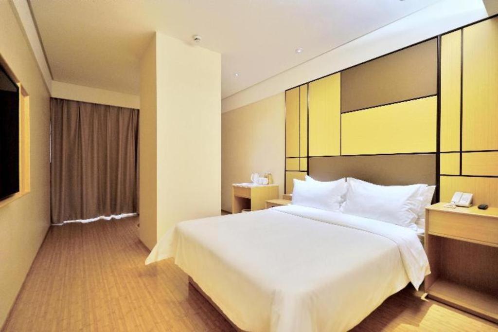 Ji Hotel Shanghai Hongqiao Yan'An XI Road Екстериор снимка